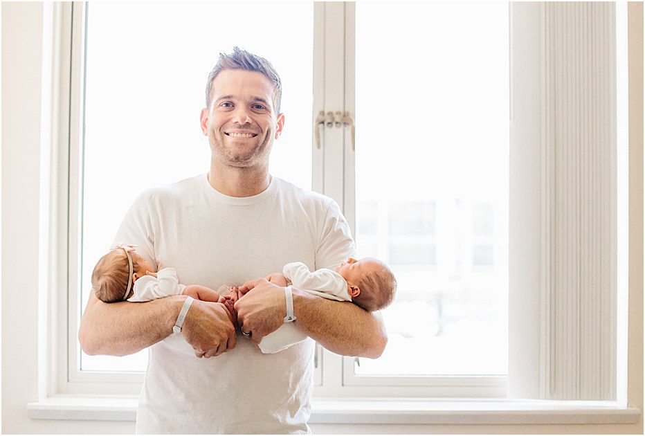 DIY hospital photos of your newborn