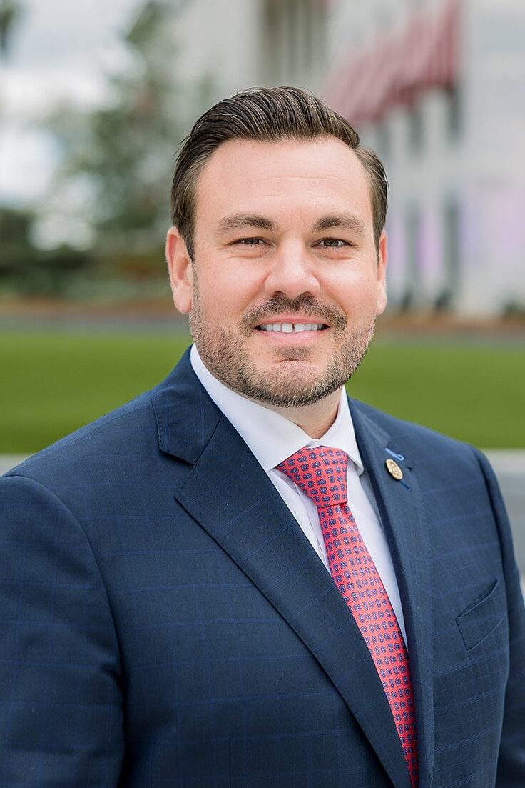 What to Expect from Your Corporate Headshot Photography Session (and 6 Tips on How to Prepare) 1 Sarah Gray Photography - Tallahassee, Florida Corporate Headshot Photography